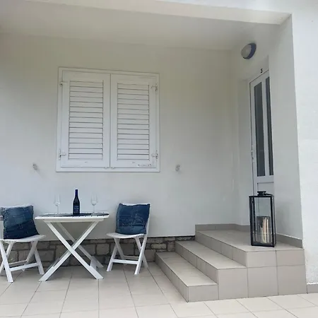 Rab Island Apartmets - Palit Apartamento Rab Town