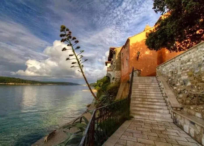 Rab Island Apartmets - Palit * Rab Town
