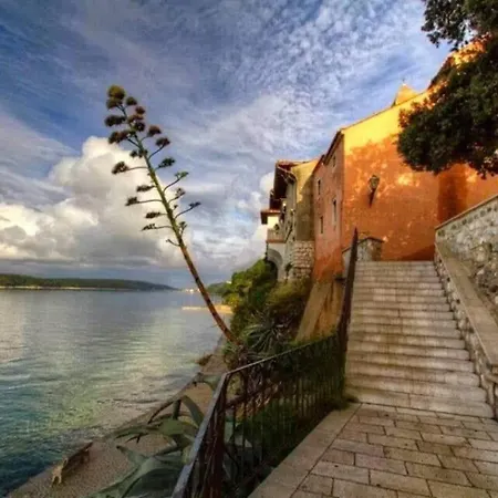 Rab Island Apartmets - Palit * Rab Town