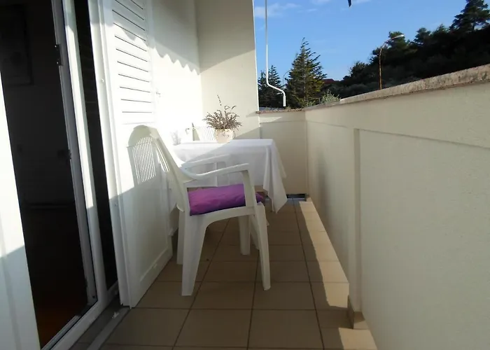 Rab Island Apartmets - Palit 라브